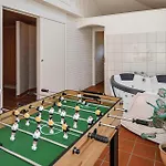 Four-bedroom In Prázdninový dům