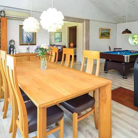 Nyaraló Nice Home In Blavand With Sauna Blåvand