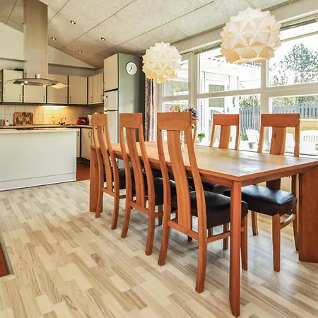 Four-Bedroom Holiday Home In Blavand Blavand